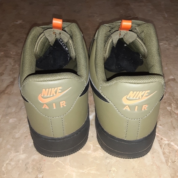 NIKE Air Force 1's '07 low Medium Olive/Starfish BQ4326-200 Men's Size 12 Shoes - Picture 12 of 16
